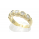 Goldring mit Diamanten